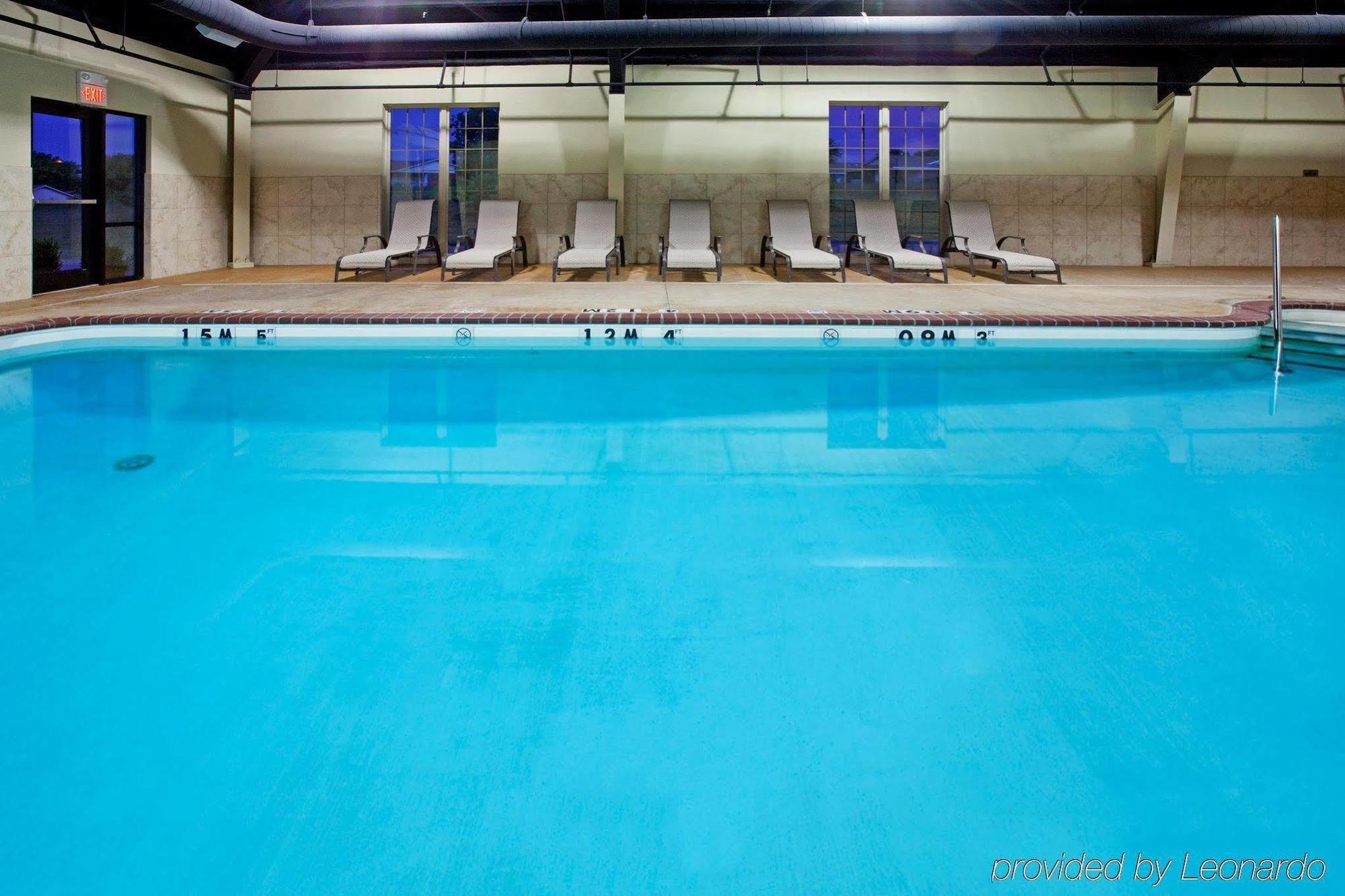 Holiday Inn Express Hotel And Suites Ada By Ihg מראה חיצוני תמונה